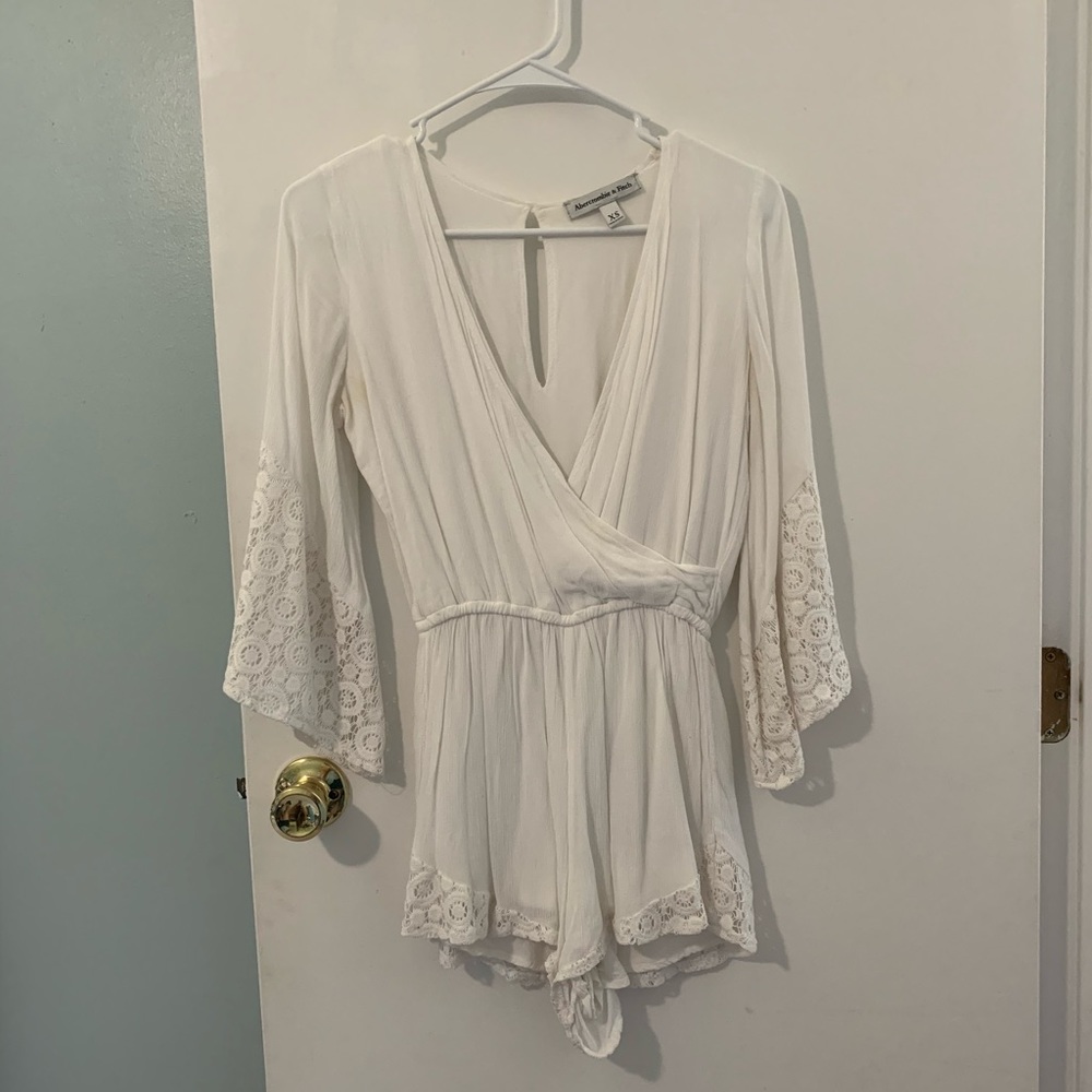 A&F 3/4 sleeve romper